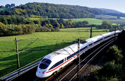 Das Wochenendticket der Bahn: Tickets, Preise, Dauer, Gültigkeit und ICE?