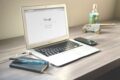 SEO lernen am Laptop – digitales Marketing und Suchmaschinenoptimierung