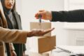 Schlüsselübergabe bei Wohnungsübergabe – Mietkaution zurückfordern